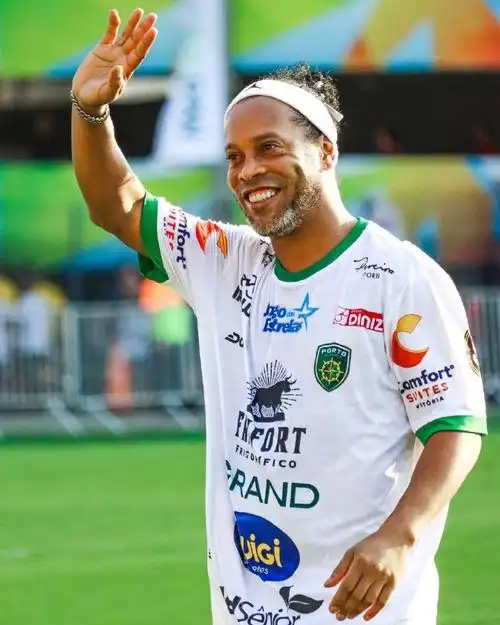 商业决策及 商业决策及